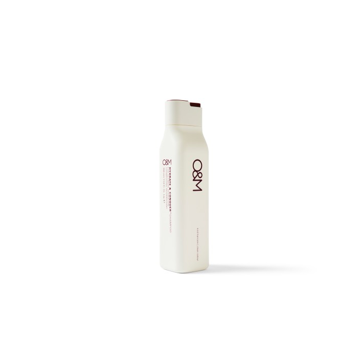 O&M Original Mineral Hydrate & Conquer Shampoo