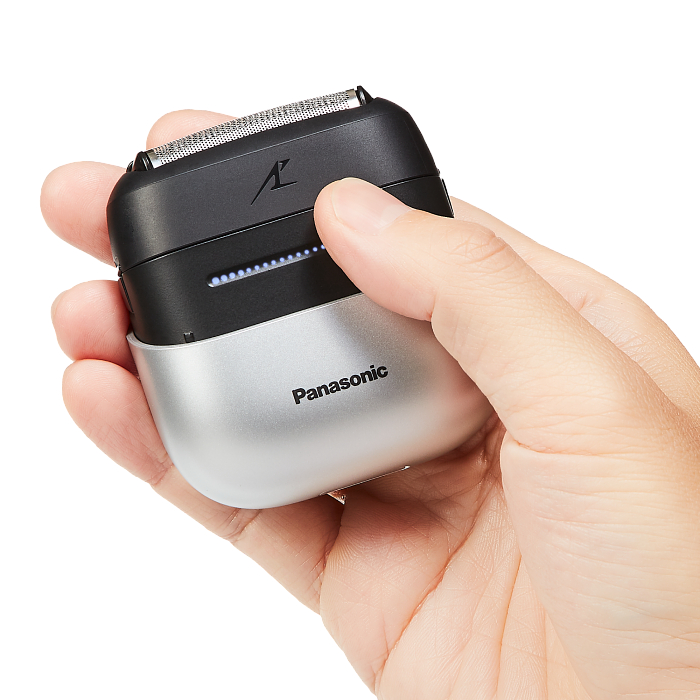 Panasonic 3-Blade Wet & Dry Compact Electric Shaver